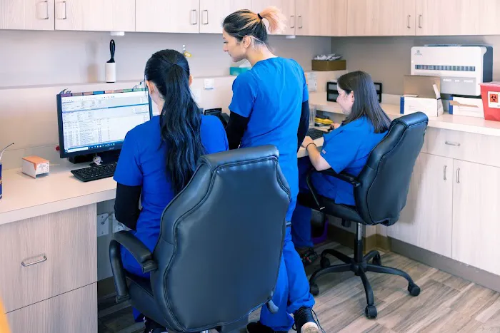 Tenafly Veterinary Center 12