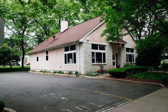Cresskill Animal Hospital 12