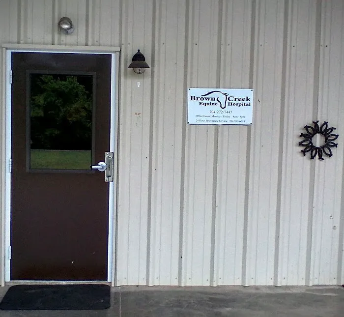 Brown Creek Equine Hospital 4