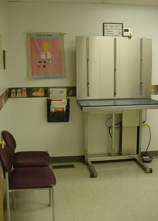Larkin Veterinary Center 12