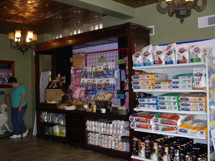 The Cocalico Cat & Gingham Dog Animal Hospital 7