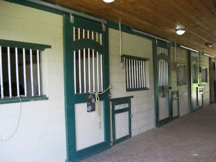 Bannon Woods Veterinary Clinic: Adrienne Robertson DVM 12