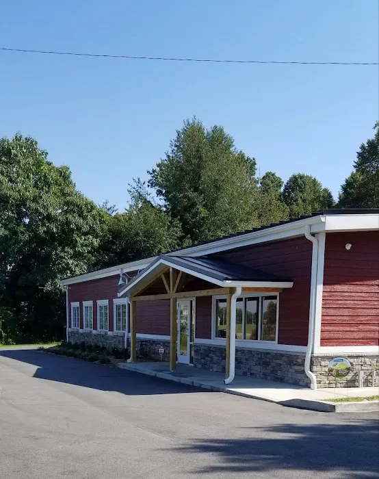 Vine Grove Veterinary Hospital 8