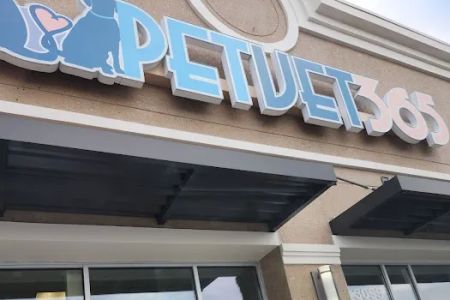 PetVet365 Pet Hospital Louisville / Jeffersontown