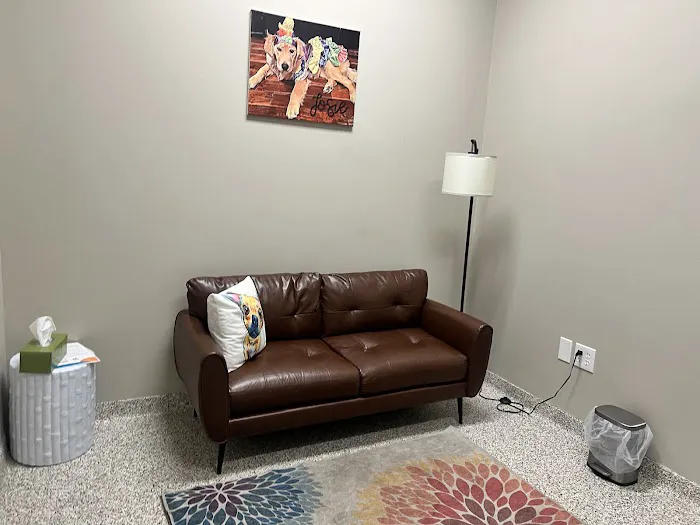 PetVet365 Pet Hospital Louisville / Jeffersontown 12