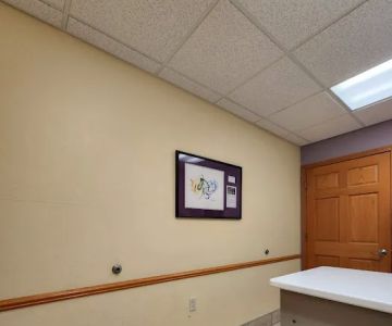 Pineview Veterinary Hospital & Pet Resort
