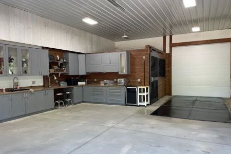 Hawthorne Veterinary Clinic