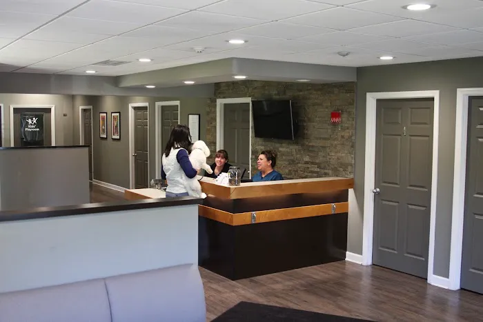 Crossroads Animal Hospital and Pet Resort 4