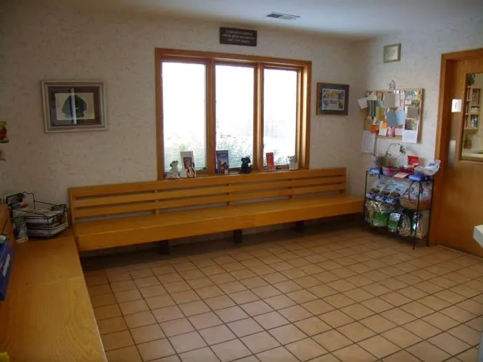 Westside Veterinary Hospital 12
