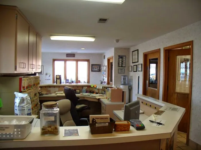 Westside Veterinary Hospital 12