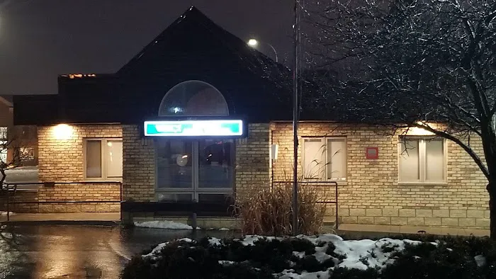 VCA Brighton Animal Hospital 12
