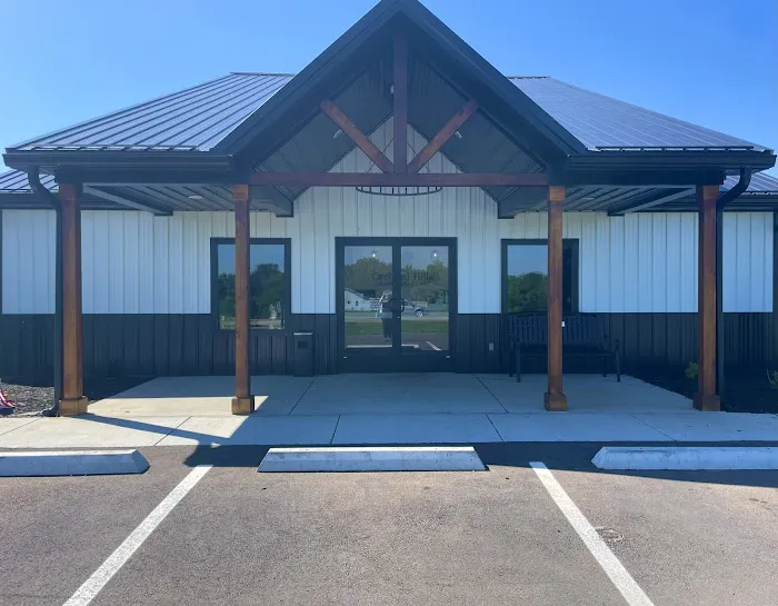 Orchard Hills Veterinary Clinic 12