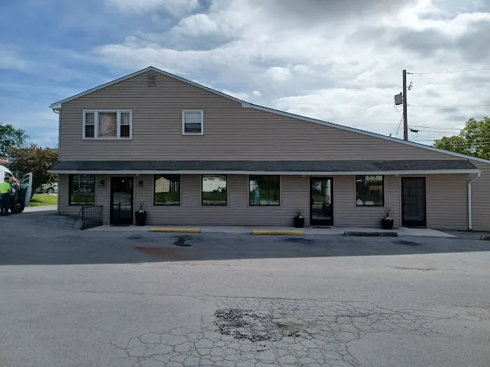 Wags to Whiskers Veterinary Clinic 12