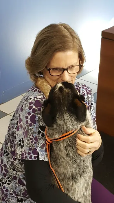 Woodview Veterinary Clinic 12