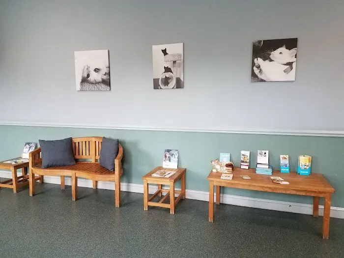 Hendricks Veterinary Hospital LLC 12