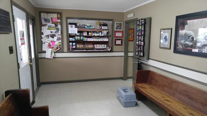 Lavonia Animal Hospital 6