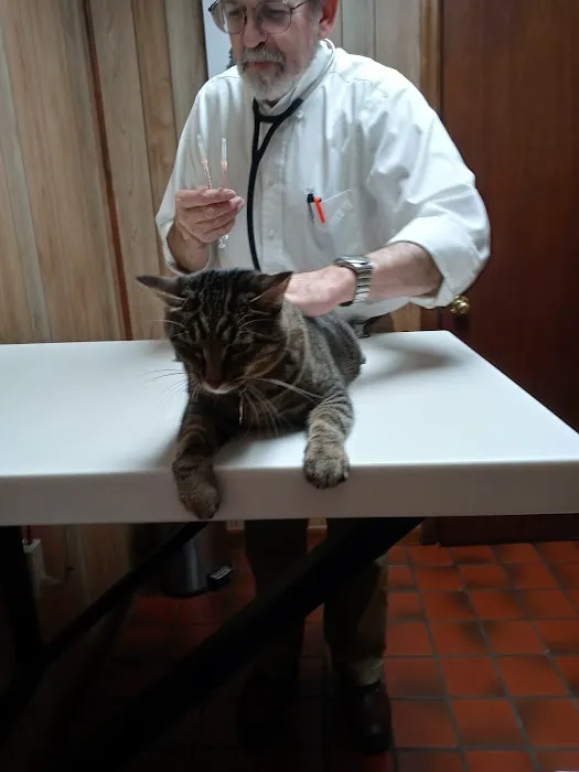 Shelbyville Animal Hospital 12