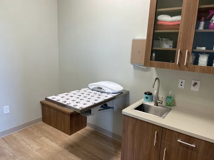 Edinburgh Animal Hospital 12