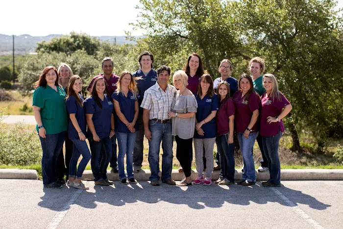 Country Hills Veterinary Clinic 12