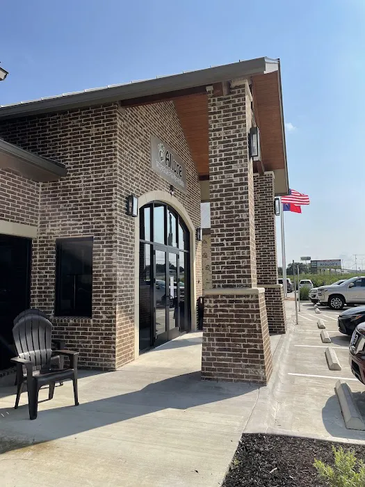 Allure Veterinary Hospital & Urgent Care 12