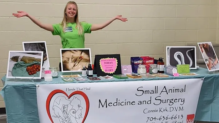 Small Animal Medicine & Surgery 7