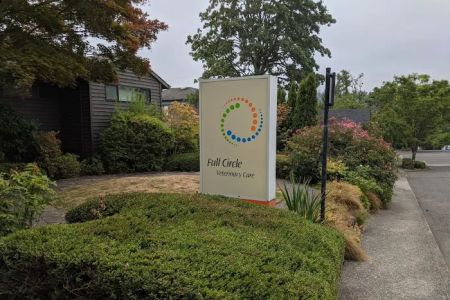 Full Circle Veterinary Care: Stuart Emily DVM