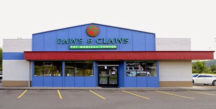 Paws & Claws Pet Medical Center 7