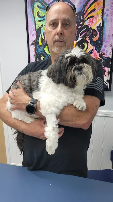 Newport Hills Animal Hospital 12