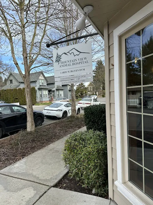 Mountain View Animal Hospital 12