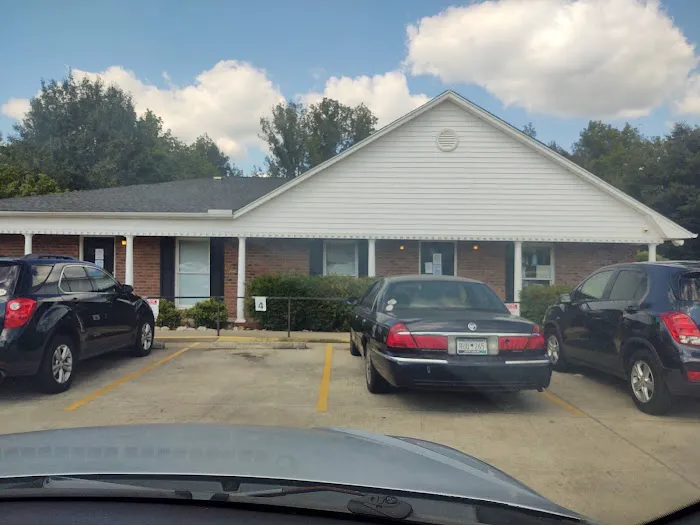 Faulkner Animal Hospital: Knox Daniel B DVM 12