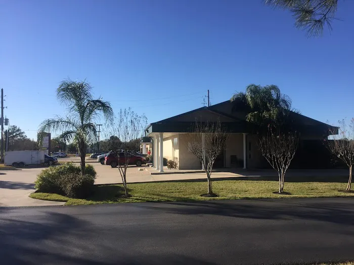 Highland Knolls Veterinary Hospital 12