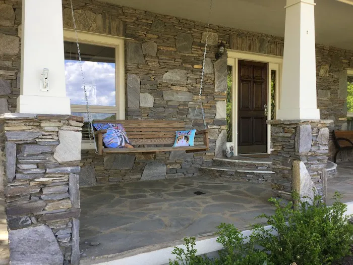 Vista Falls Veterinary Hospital 9