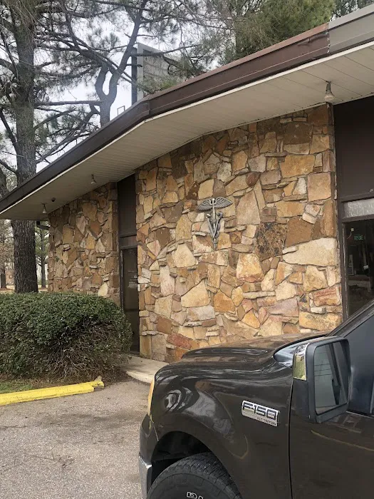 Desoto County Animal Clinic - Formerly Brooks Road Animal Hospital 5