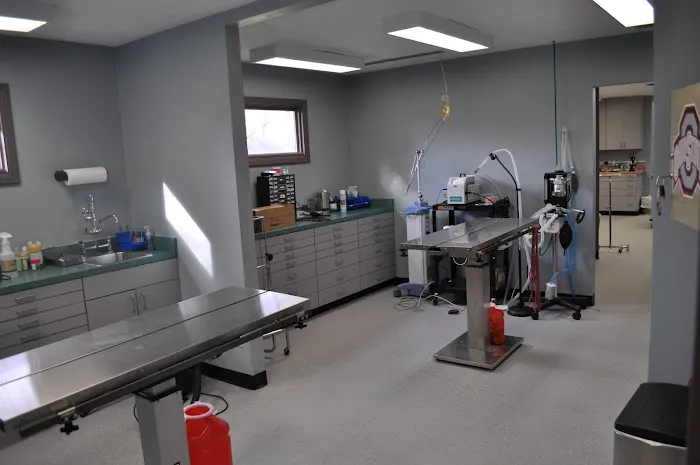 Covenant Animal Clinic - Bellbrook 8