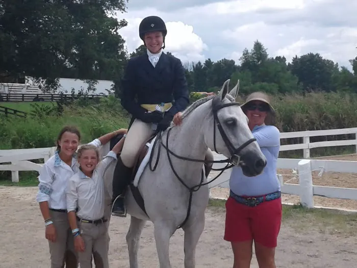 Equine Veterinary Practice 12