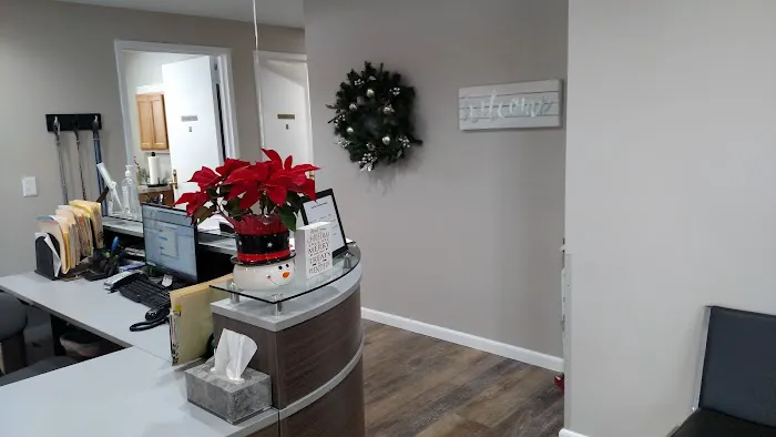 East River Veterinary Clinic 4