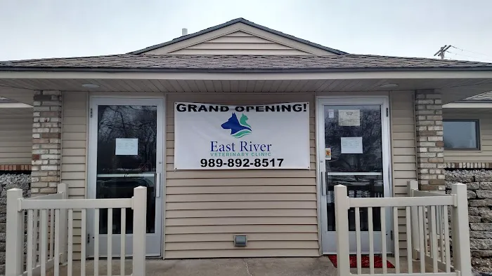 East River Veterinary Clinic 6