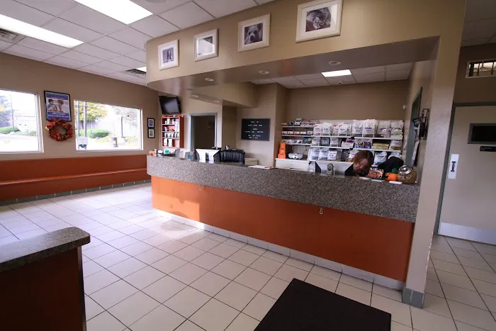 Advanced Animal Hospital - WI 12