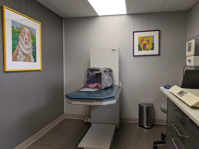 Wauconda Animal Hospital 12