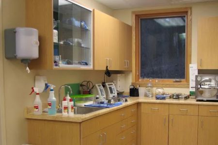 Forest Home Animal Clinic: Erica Peck, DVM