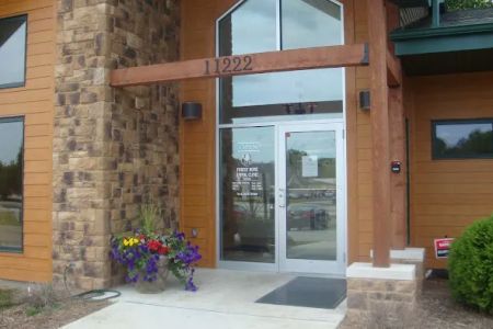 Forest Home Animal Clinic: Abha Khatter, DVM