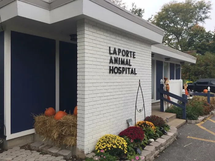 La Porte Animal Hospital 9
