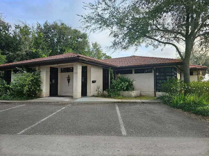 Singleton Avenue Animal Hospital 12