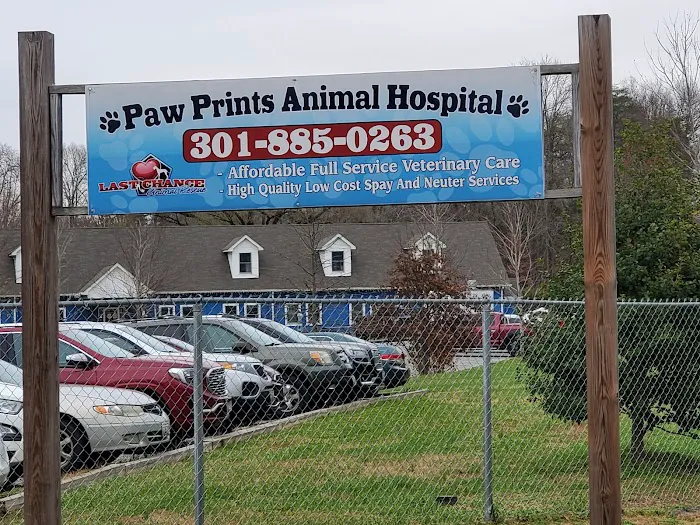 Paw Prints Animal Hospital 12