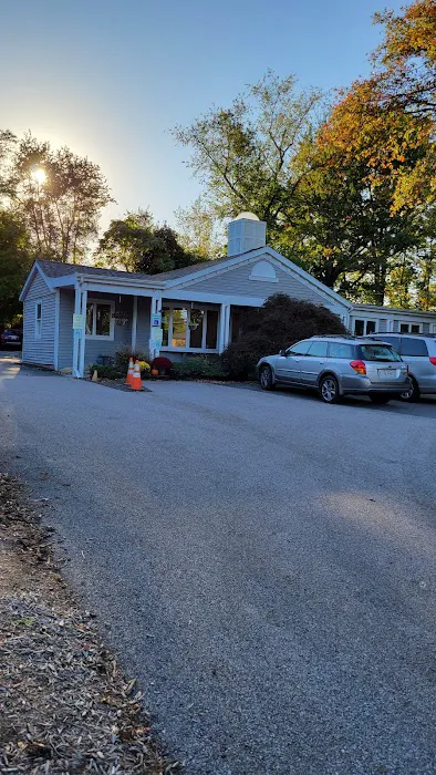 Healing Paws Veterinary Wellness Center 4