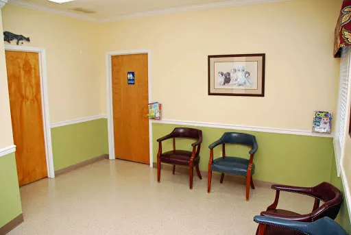 Family Pet Clinic 12