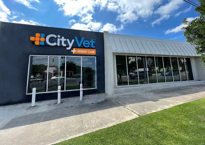 CityVet | Alamo Heights + Urgent Care 2