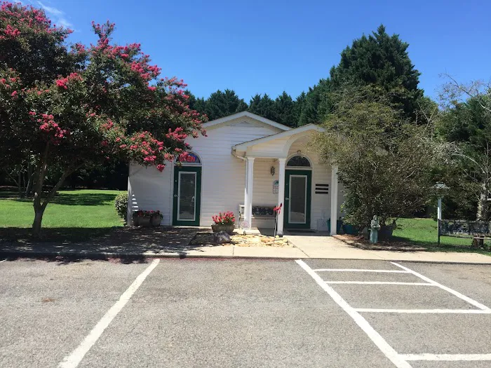 Hickory Flat Animal Hospital 2