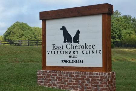 East Cherokee Veterinary Clinic | Dr. Robert S. Sobolewski, DVM, MS