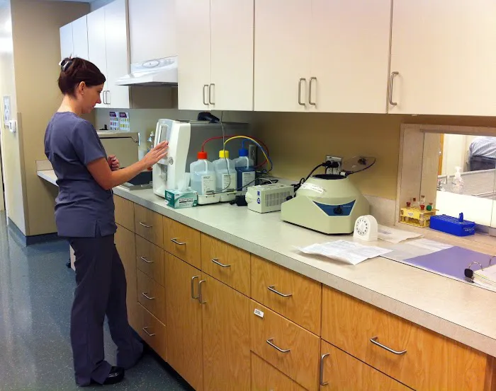 Riverstone Animal Hospital 5